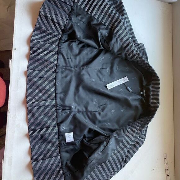 NWT Designer Samual Dong Striped Pleated Peplum Jacket Blazer Black Silver Women - Picture 7 of 14